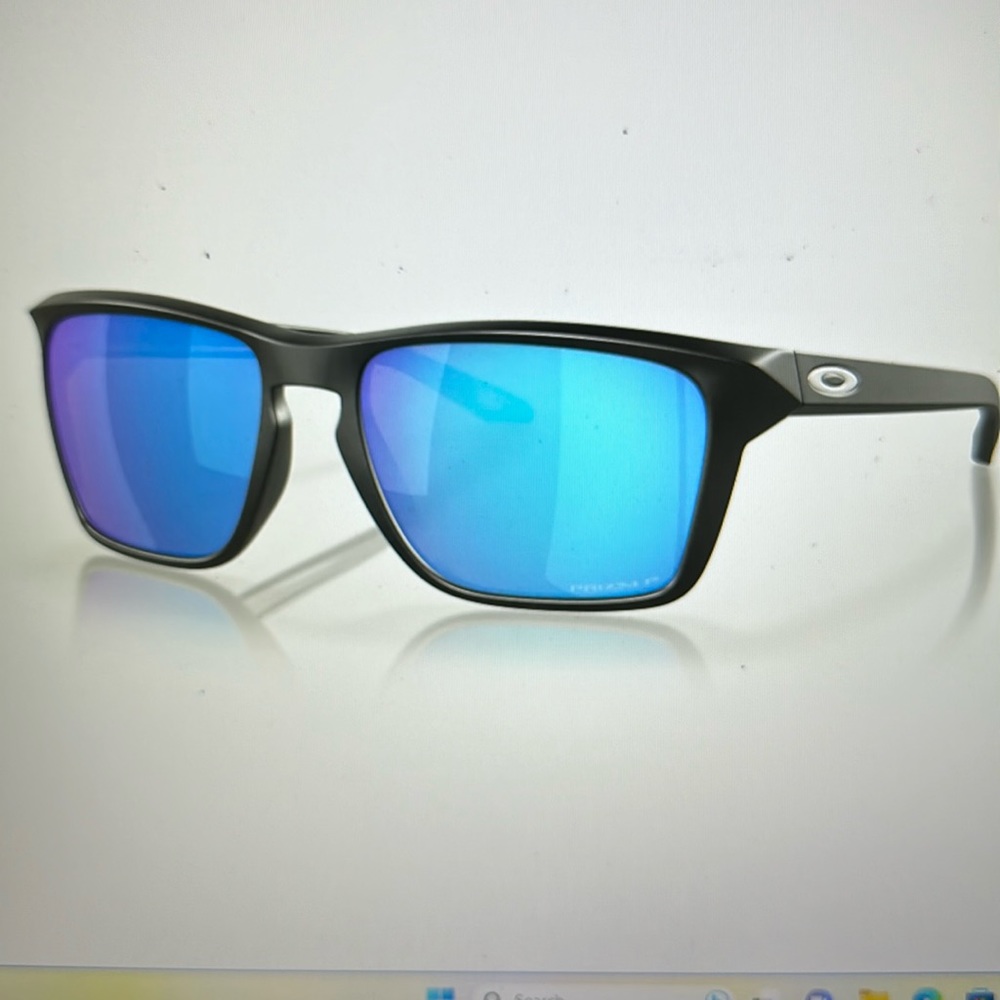 Oakley Sylas Sunglasses Matte Black with Sapphire Polarized lenses
